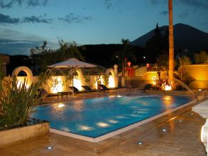 The swimming pool at or close to Palazzo Rosenthal Vesuview Hotel & Resort