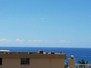 a view of the ocean from a building at Margate, Granada 104 in Margate