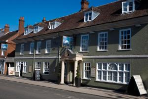 Gallery image of Swan Hotel by Greene King Inns in Alton