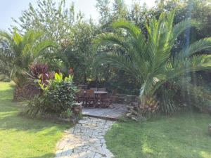 Galeriebild der Unterkunft Chambres d'hôtes Escapade Bretonne in Lannion + 14 Fotos