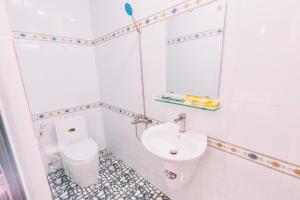 Koupelna v ubytování Motel Phạm Lũy
