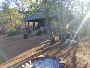 Majoituspaikan Nthakeni Bush & River Camp spa- tai muu hoitotila