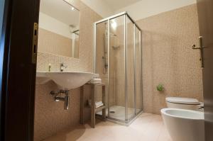 A bathroom at Residence Cà Beregana