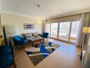 Oleskelutila majoituspaikassa Hurghada Suites & Apartments Serviced by Marriott