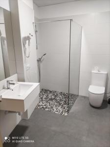 Albergue & Rooms Murgadán的一间浴室