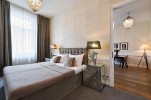 Posteľ alebo postele v izbe v ubytovaní 6 rooms