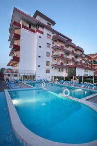 Gallery image of Gallia Club Hotel in Cesenatico