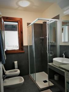 Ένα μπάνιο στο Casa Federica +50 φωτογραφίες