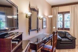 Paramanta Lifestyle Hotel tesisinde bir oturma alanı