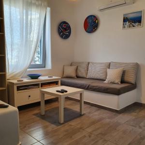 Posedenie v ubytovaní Casa Brad