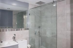 Kúpeľňa v ubytovaní Farilaga Apartments
