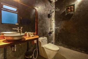 Ein Badezimmer in der Unterkunft Cat Homestay