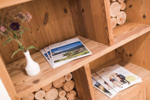 Zdjęcie z galerii obiektu Park Hotel Villa Etschland w mieście Plaus