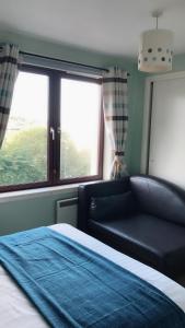 Edinburgh City Centre Old Town Holiday Apartment 3 bedroomsにあるシーティングエリア