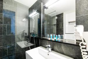 Koupelna v ubytování Bastion Hotel Maastricht Centrum