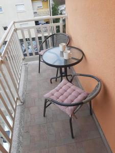 Balkón alebo terasa v ubytovaní Apartman Jelacic Vinkovci