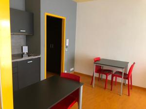 Fotografia z galérie ubytovania Office Apartments v destinácii Bohunice