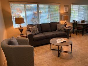 Posezení v ubytování Casitas Coral Ridge