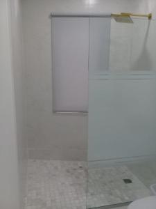Un baño de Ocean Front Property - Villa 4 Aruba w pool view