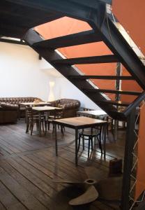 Schiffshotel "Schlafen im Hafen"餐厅或其他用餐的地方