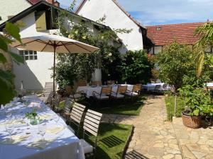 Zahrada ubytování Geibelhof - Apartments in mediterraner Hofreite nahe Frankfurt am Main
