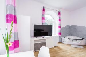 Zdjęcie z galerii obiektu Jacuzzi JM Rooms Apartment WAWELOFTS w Krakowie