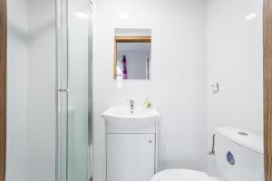 Zdjęcie z galerii obiektu Jacuzzi JM Rooms Apartment WAWELOFTS w Krakowie
