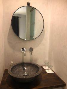 Phòng tắm tại Le Trianon d'Yss