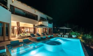 Bazén v ubytování Casa Punta Coco & Beach Club nebo v jeho okolí