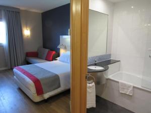 Holiday Inn Express Sant Cugat, an IHG Hotel, Sant Cugat del ...