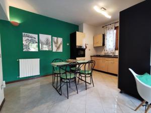 Kuchyň nebo kuchyňský kout v ubytování B&B Gianni e Pia