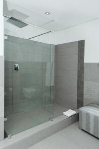 LOCH LOGAN HOTEL的一间浴室