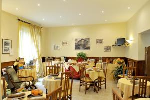 Posedenie v ubytovaní Albergo Birra