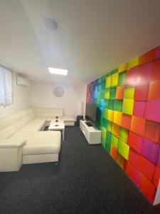Posezení v ubytování WELLNESS APARTMÁN KAROLÍNA