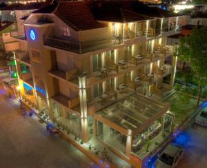 an overhead view of a building at night at Hotel Olympos in Leptokarya