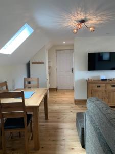 Gallery image of Meadowview Lodge in Warsash