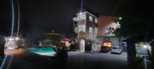 The swimming pool at or close to Parco Sogni d'Oro