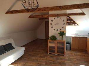 Kuchyňa alebo kuchynka v ubytovaní Apartmany 123