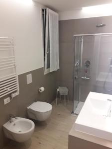 Phòng tắm tại Casa Vacanze al Mare "La Piazza"