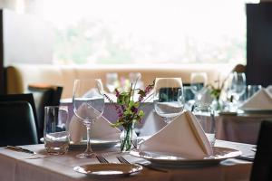 Restoran atau tempat lain untuk makan di Logis Hotel Grangier