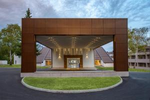 Het gebouw waarin het hotel zich bevindt