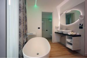 Ambassador Suite Hotel, Riva del Garda – Tarifs 2023