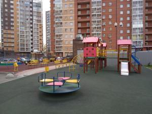 Zona de joacă pentru copii de la Студия возле 130 квартала !самостоятельное заселение!