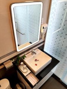 Koupelna v ubytování Dong Hai Hotel _ Rach Gia