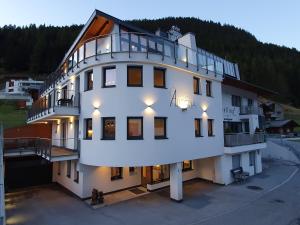 Gallery image of Chasa Allegria in Ischgl