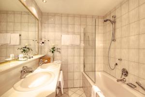 Koupelna v ubytování Hotel Palin