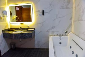Vannituba majutusasutuses Admas Grand Hotel
