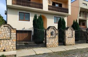 Fotografie z fotogalerie ubytování Приватний будинок v destinaci Běrehovo