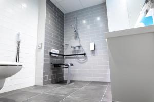 Bagno di Holiday Inn Express Arras by IHG