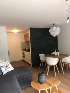 Kuchyň nebo kuchyňský kout v ubytování Wohnung Haus St. Martin
